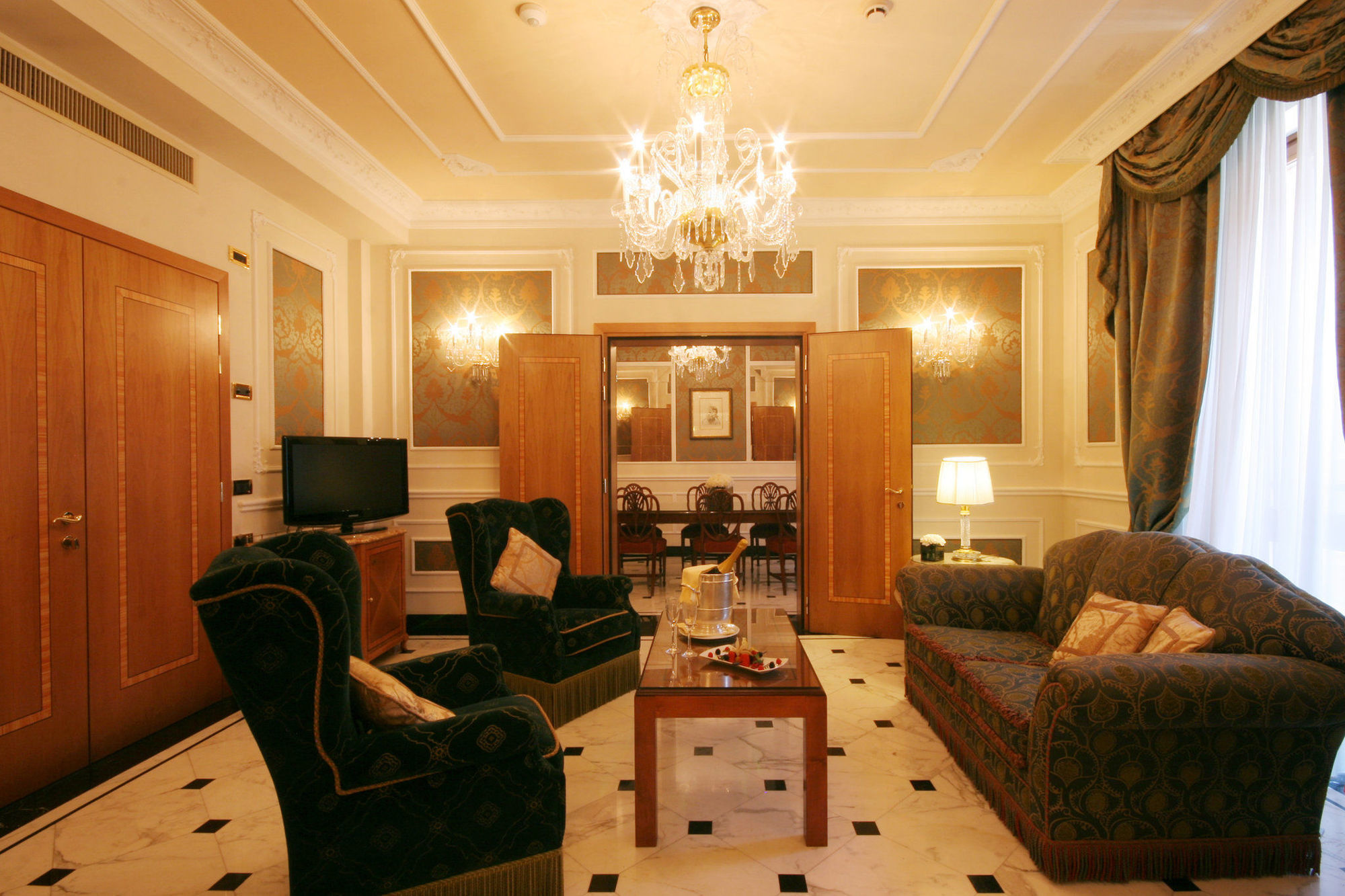 Baglioni Hotel Carlton - The Leading Hotels Of The World Mailand Zimmer foto